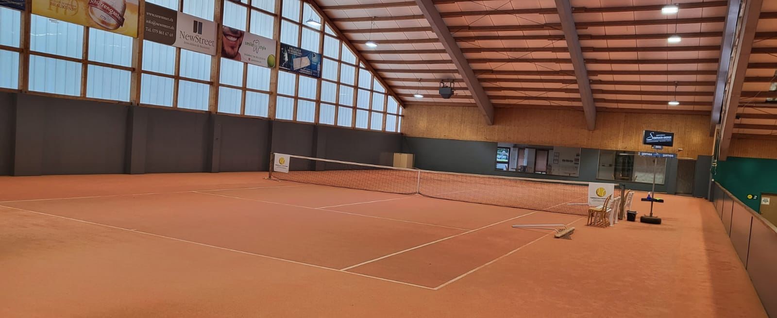 Tennishalle-nachher